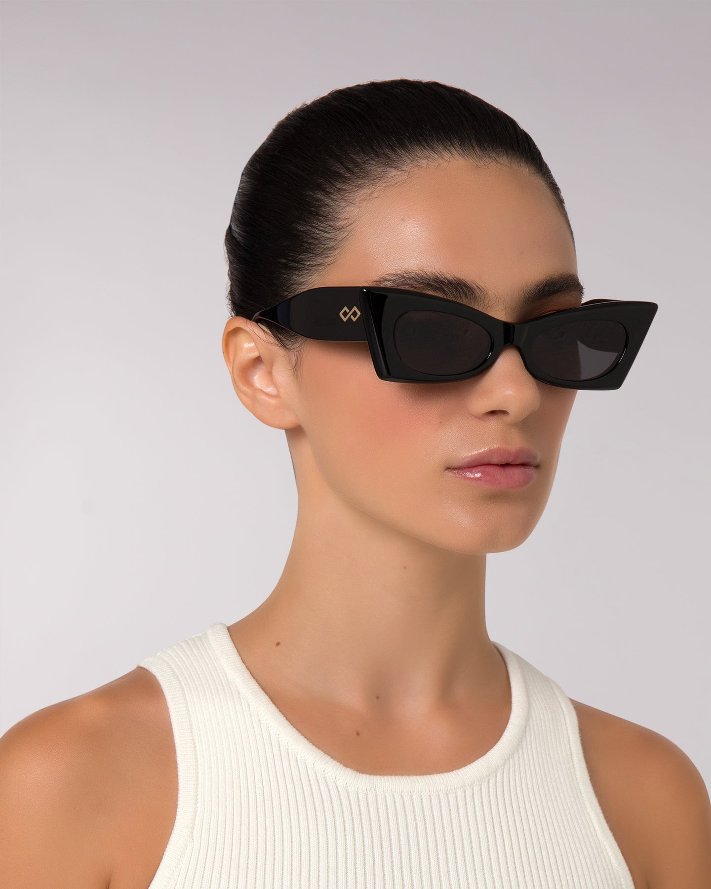 Shop Blaze Sunglasses in Black Colour – Available Online in USA, UK, Canada & United Arab Emirates